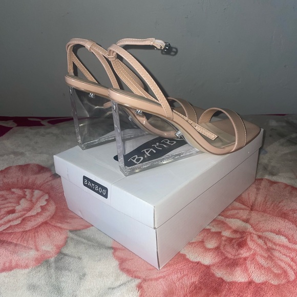 Clear Block Nude Heels - Picture 5 of 8